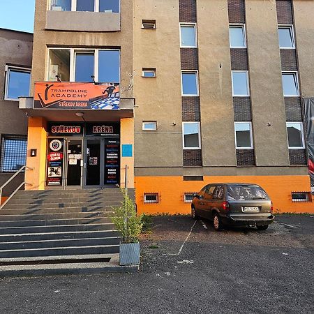 Ubytovani Strekov Arena Ústí nad Labem Dış mekan fotoğraf